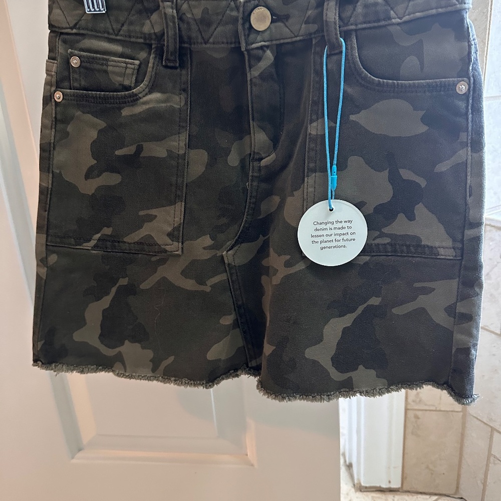 DL 1961 Girls Camouflage Jenny Mini Skirt Size 12 NWT